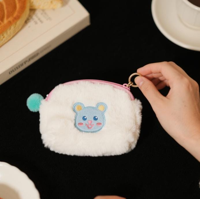 Custom Portable Plush Coin Purses: A Personalized Touch to Everyday Essentials